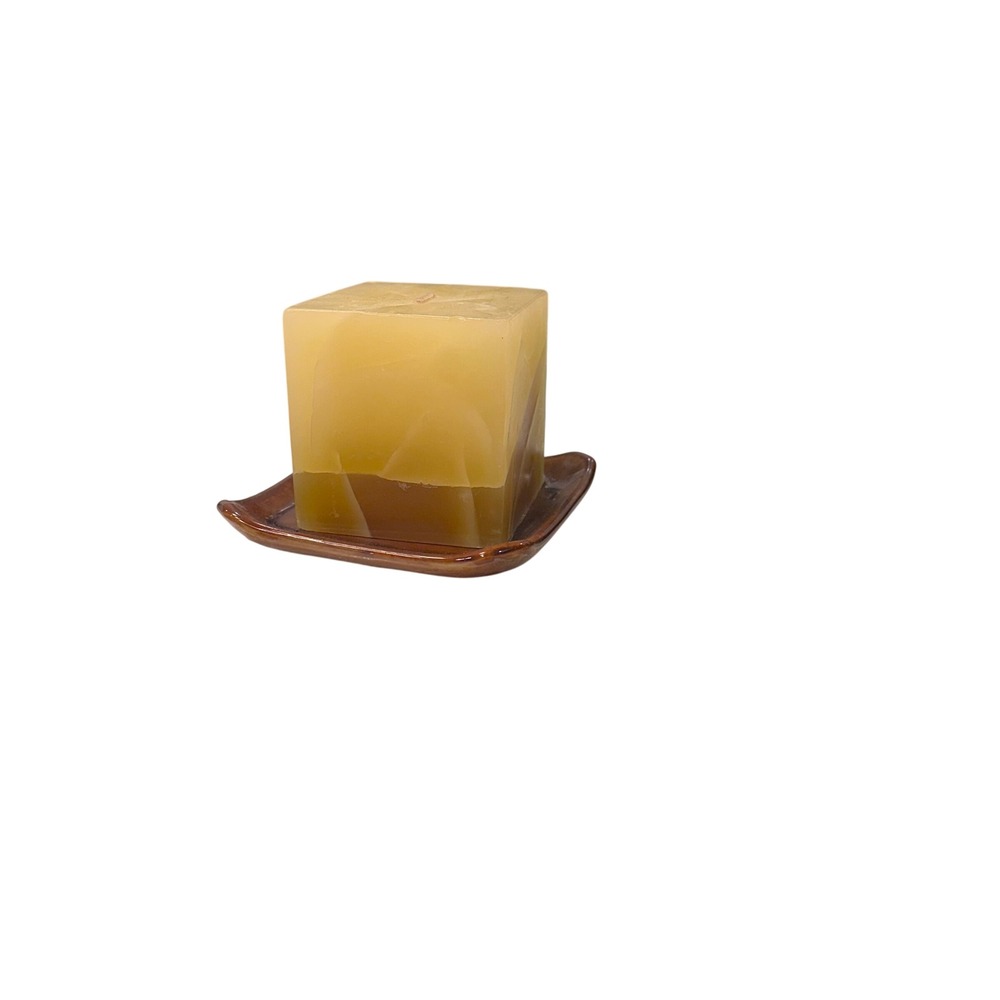 Pier 1 Imports Square‎ Scented Candle Amber Swirl Design 40 Hour Burn Time
